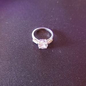 Costume CZ Wedding Ring 💍